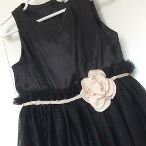 Cute black dress
